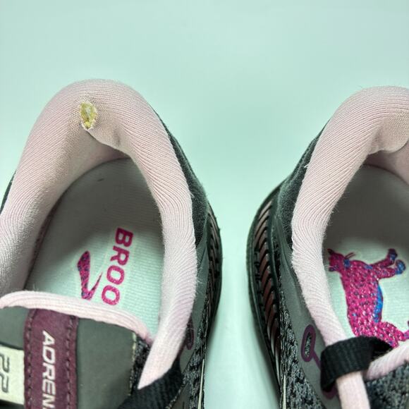Brooks Adrenaline GTS 22 Black Pink Running Shoes 1203531B015 Womens Size 7.5 - Picture 4 of 11
